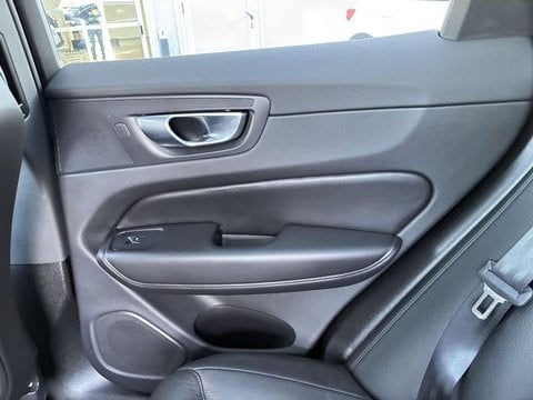 Voitures D'occasion À Lescar | Volvo Xc60 T6 Awd Hybride Rechargeable 253 Ch+145 Ch Geartronic 8...