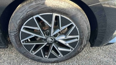 Voitures D'occasion À Tarbes | Škoda Octavia Break Combi 2.0 Tdi 150 Ch Scr Dsg7 Sportline 5P