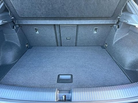 Voitures D'occasion À Tarbes | Volkswagen T-Roc 1.5 Tsi Evo2 150 Start/Stop Dsg7 R-Line Edition 5P