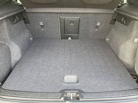 Voitures D'occasion À Labège | Volvo Xc40 T2 129 Ch Momentum Business 5P
