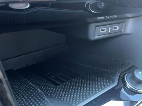 Voitures D'occasion À Tarbes | Volkswagen T-Roc 1.5 Tsi Evo2 150 Start/Stop Dsg7 R-Line Edition 5P