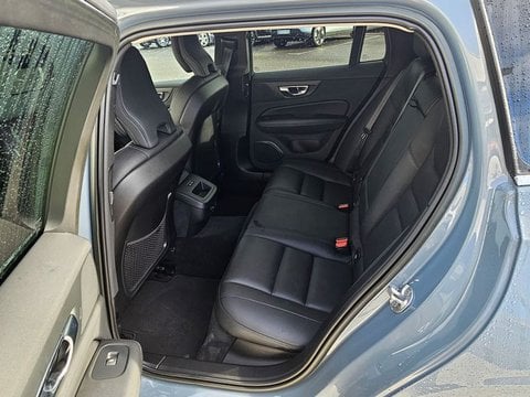 Voitures D'occasion À Saint Avit | Volvo V60 B4 197 Ch Geartronic 8 Plus 5P