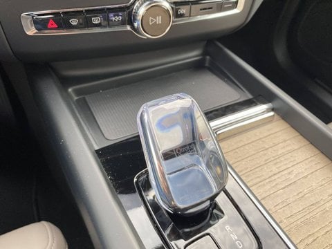 Voitures D'0Km À Toulouse | Volvo Xc60 T6 Awd Hybride Rechargeable 253 Ch+145 Ch Geartronic 8 Ul...