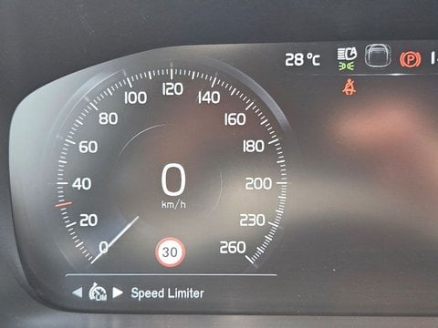 Voitures D'occasion À Saint Avit | Volvo Xc90 B5 Awd 235 Ch Geartronic 8 7Pl Inscription 5P