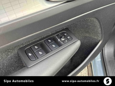 Voitures D'occasion À Lormont | Volvo Xc40 T3 163 Ch Geartronic 8 Business 5P