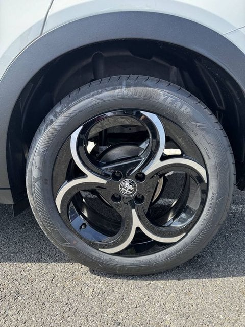 Voitures D'0Km À Toulouse | Alfa Romeo Junior Ibrida Junior 1.2 Ibrida 145 Ch E-Dct6 Speciale 5P