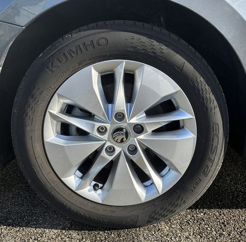 Voitures D'occasion À Lescar | Škoda Octavia Break Combi 2.0 Tdi 150 Ch Dsg7 Business 5P