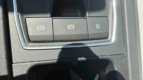 Voitures D'occasion À Le Bouscat | Seat Leon 1.5 Etsi Hybrid 115 Dsg7 Style 5P