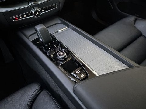 Voitures D'occasion À Labège | Volvo Xc60 T6 Awd Hybride Rechargeable 253 Ch+145 Ch Geartronic ...