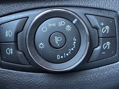 Voitures D'occasion À Saint Avit | Ford Tourneo Courier 1.0 E 100 Bv6 S&S Titanium 5P