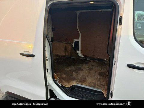 Voitures D'occasion À Toulouse | Opel Vivaro Fg Vivaro Ca Fixe L2 1.5 Diesel 120 Ch Pack Clim 4P