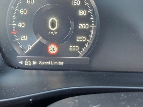 Voitures D'occasion À Saint Avit | Volvo Xc40 T5 Recharge 180+82 Ch Dct7 Ultimate 5P