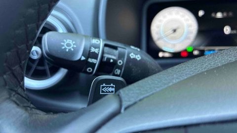 Voitures D'occasion À Le Bouscat | Hyundai Kona Electrique 39 Kwh - 136 Ch Intuitive 5P