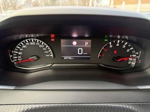 Voitures D'occasion À Muret | Peugeot 2008 Ii Puretech 130 S&S Eat8 Allure 5P