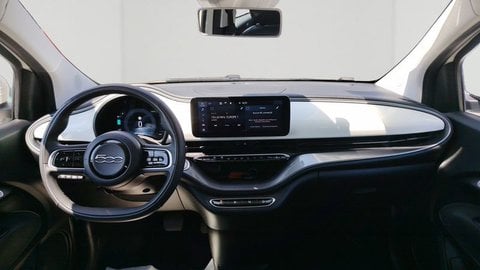 Voitures D'occasion À Villenave-D'ornon | Fiat 500 E 118 Ch Nouvelle 3P