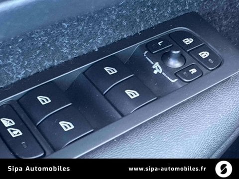 Voitures D'occasion À Mérignac | Volvo Xc40 T2 129 Ch Momentum Essentiel 5P