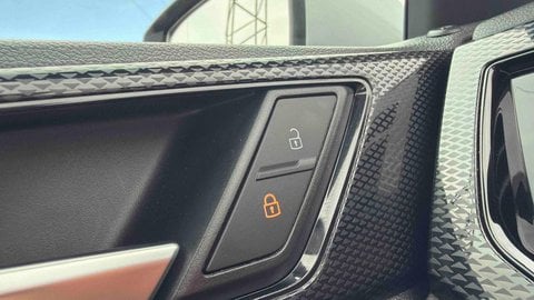 Voitures D'occasion À Lescar | Volkswagen Polo 1.0 Tsi 95 S&S Bvm5 Vw Edition 5P