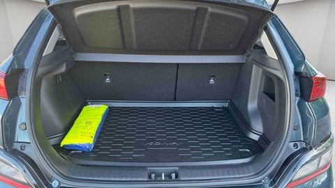 Voitures D'occasion À Le Bouscat | Hyundai Kona Electrique 39 Kwh - 136 Ch Intuitive 5P