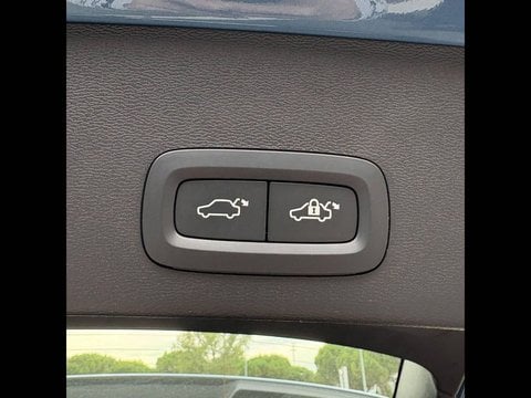 Voitures D'occasion À Labège | Volvo Xc40 B3 163 Ch Dct7 Plus 5P