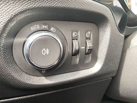 Voitures D'occasion À Muret | Opel Corsa F 1.2 75 Ch Bvm5 Edition 5P