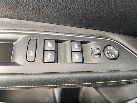Voitures D'occasion À Muret | Peugeot 3008 Ii Puretech 130Ch S&S Eat8 Roadtrip 5P