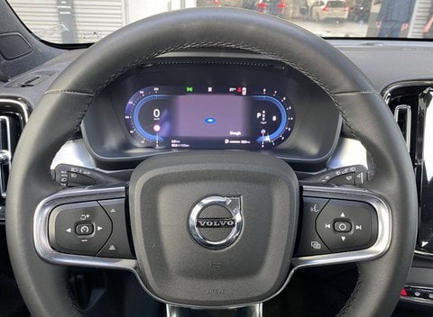 Voitures D'occasion À Toulouse | Volvo Xc40 B3 163 Ch Dct7 Plus 5P