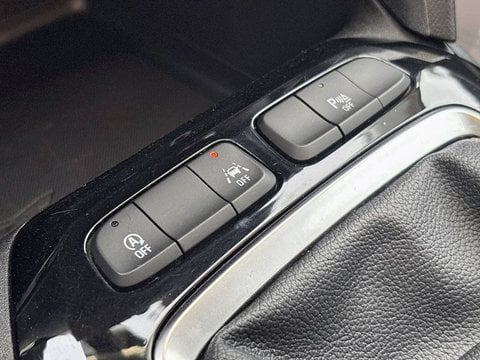 Voitures D'occasion À Toulouse | Opel Corsa 1.2 75 Ch Bvm5 Elegance Business 5P