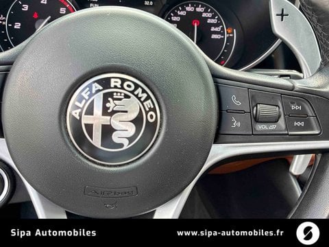 Voitures D'occasion À Libourne | Alfa Romeo Giulia 2.2 180 Ch At8 Lusso 4P