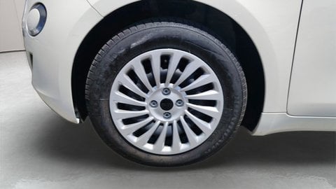 Voitures D'occasion À Villenave-D'ornon | Fiat 500 E 118 Ch Nouvelle 3P