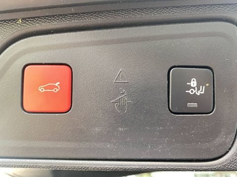 Voitures D'occasion À Muret | Peugeot 3008 Ii Puretech 130Ch S&S Eat8 Roadtrip 5P