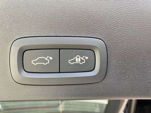 Voitures D'occasion À Toulouse | Volvo Xc40 B3 163 Ch Dct7 Plus 5P