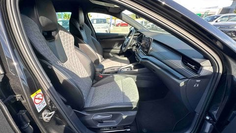 Voitures D'occasion À Tarbes | Škoda Octavia Break Combi 2.0 Tdi 150 Ch Scr Dsg7 Sportline 5P