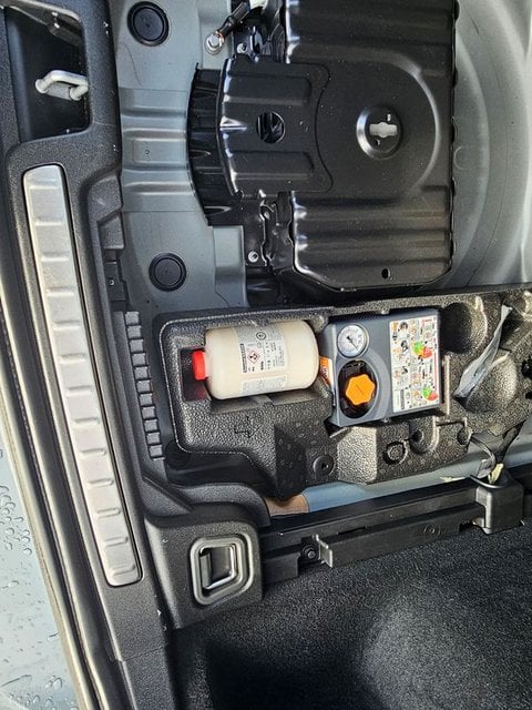 Voitures D'occasion À Saint Avit | Volvo V60 B4 197 Ch Geartronic 8 Plus 5P