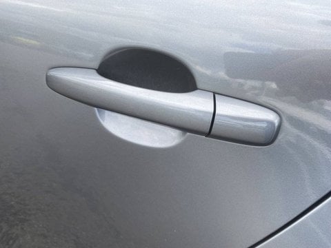 Voitures D'occasion À Lescar | Volvo V40 Ii D2 Adblue 120 Ch Momentum 5P