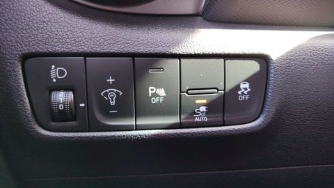 Voitures D'occasion À Villenave-D'ornon | Hyundai Kona Electrique 39 Kwh - 136 Ch Intuitive 5P