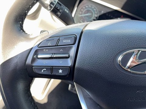 Voitures D'occasion À Villenave-D'ornon | Hyundai Kona Electrique 39 Kwh - 136 Ch Intuitive 5P