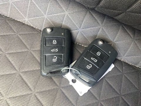 Voitures D'occasion À Le Bouscat | Volkswagen T-Cross 1.0 Tsi 110 Start/Stop Bvm6 Carat 5P