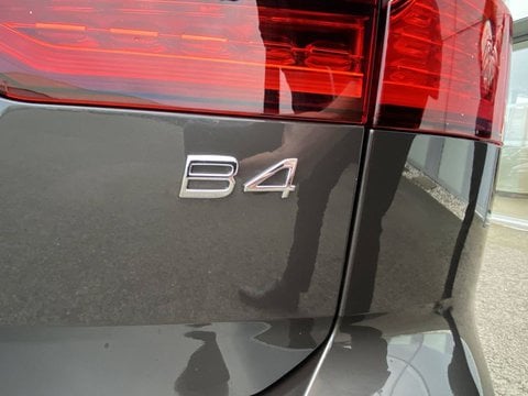 Voitures D'0Km À Lescar | Volvo V60 Ii B4 197 Ch Dct7 Ultra Style Dark 4P