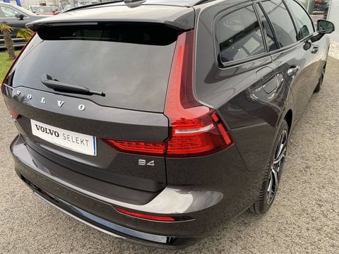 Voitures D'0Km À Lescar | Volvo V60 Ii B4 197 Ch Dct7 Ultra Style Dark 4P
