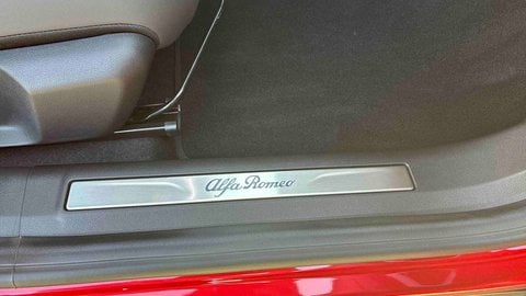 Voitures D'0Km À Dax | Alfa Romeo 145 Junior 1.2 Ibrida Ch E-Dct6 Speciale 5P