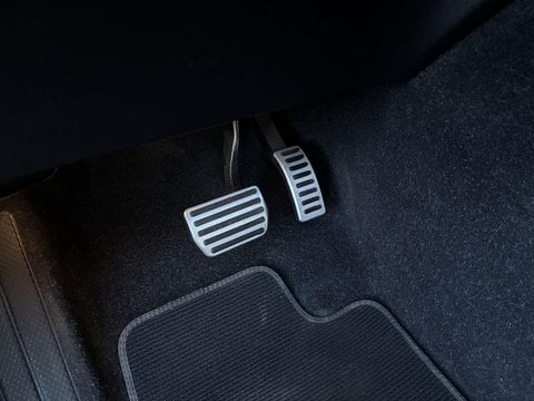 Voitures D'occasion À Lescar | Volvo Xc40 T3 163 Ch Geartronic 8 R-Design 5P