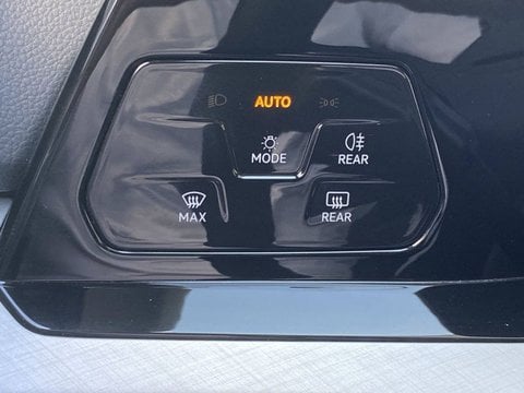 Voitures D'occasion À Tarbes | Volkswagen Golf Viii 1.0 Etsi Opf 110 Dsg7 Life Plus 5P