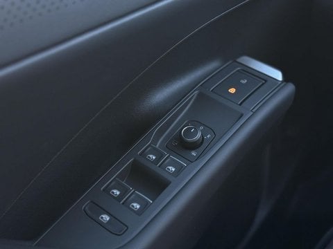 Voitures D'0Km À Lescar | Volkswagen T-Roc 1.5 Etsi Evo2 Hybrid 116 Ch Dsg7 Life 5P