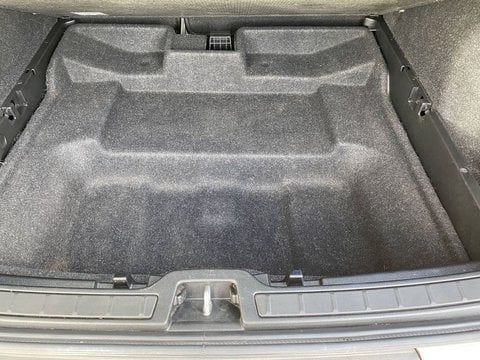 Voitures D'occasion À Labège | Volvo Xc40 T2 129 Ch Momentum Business 5P