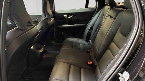 Voitures D'occasion À Anglet | Volvo V60 B4 197 Ch Dct7 Plus Style Dark 4P