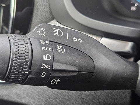 Voitures D'occasion À Saint Avit | Volvo V60 B4 197 Ch Geartronic 8 Plus 5P