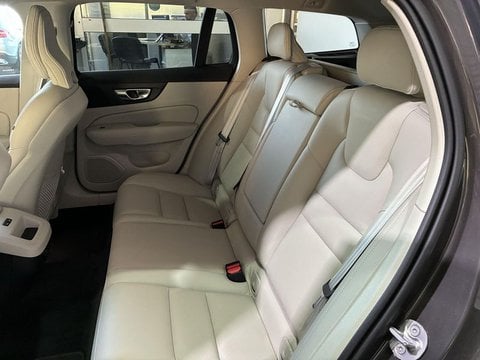 Voitures D'0Km À Toulouse | Volvo V60 B4 197 Ch Dct7 Plus Style Dark 4P