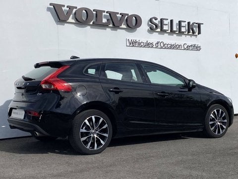 Voitures Occasion Volvo V40 Ii D2 Adblue 120 Ch Geartronic 6 Signature Edition 5P À Lescar