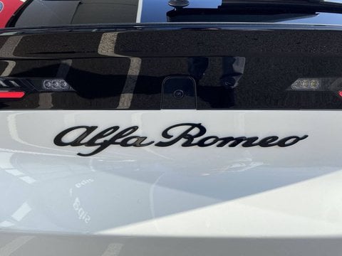 Voitures D'0Km À Toulouse | Alfa Romeo Junior Elettrica Junior Electrique 156 Ch Speciale 5P