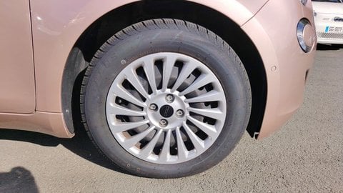 Voitures D'occasion À Le Bouscat | Fiat 500 E 95 Ch Nouvelle 3P